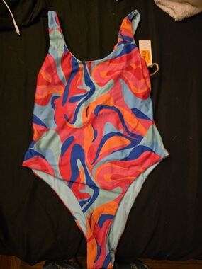 Abstract Wave One-Piece Swimsuit in Multicolor